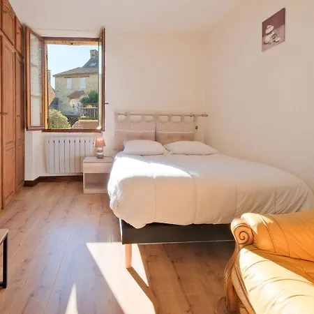 Le Pressoir Holiday home Salignac Eyvigues