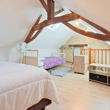 Holiday home Le Pressoir Salignac Eyvigues